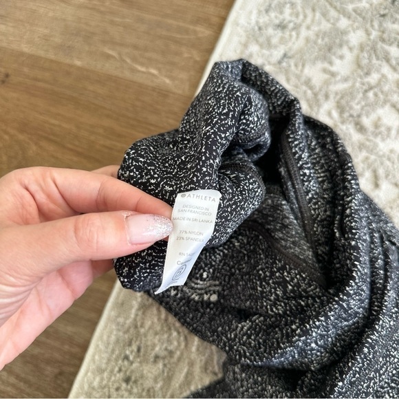 Athleta Lightning Static 7/8 Leggings Black White High Waisted Size Small Women - Picture 10 of 10